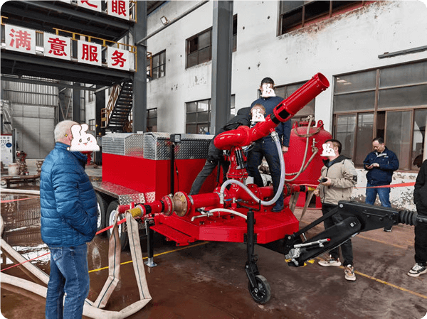 The custom fire foam monitor trailer sample has been completed. The custom fire foam monitor trailer sample has been completed.